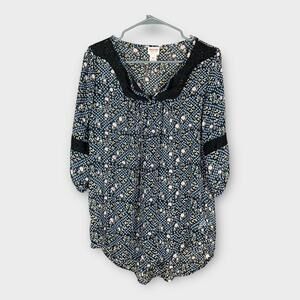 Mossimo Supply Co Blouse Women's Size Medium Shear 3/4 Sleeve Floral Print